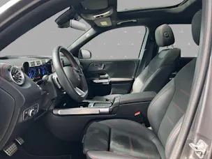 Mercedes-Benz EQB 350 66,5 kWh 4Matic Swiss Star