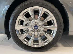 Ford S-Max 2.5 Hybrid Vignale
