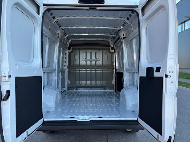 Fiat Ducato 35 L2H2 A8