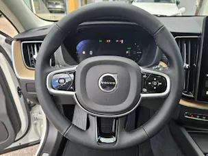Volvo XC60 2.0 T6 TE Ultra Bright eAWD