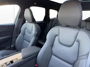 Volvo XC60 2.0 T8 TE Ultra Dark eAWD