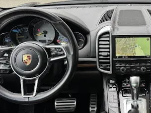 Porsche Cayenne S E-Hybrid