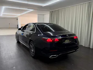 Mercedes-Benz E 300 e 4Matic 9G-Tronic