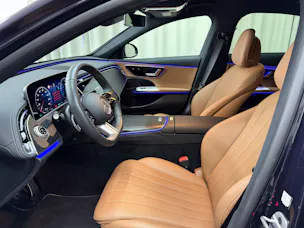 Mercedes-Benz E 300 e 4Matic 9G-Tronic