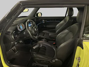 Mini Cabrio 2.0i John Cooper Works