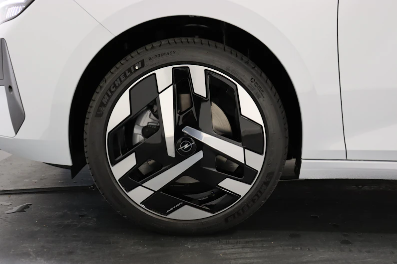 image du véhicule OPEL ASTRA