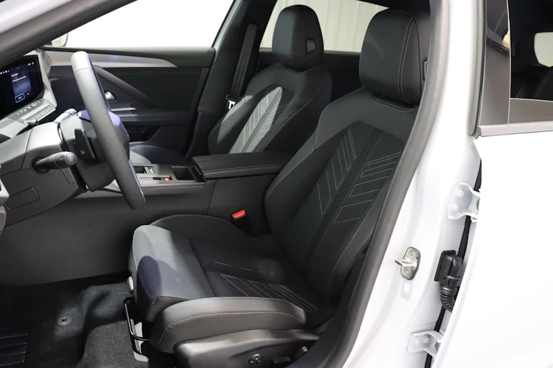 image du véhicule OPEL ASTRA