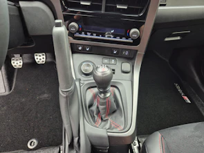 Fahrzeugbild TOYOTA GR Yaris 1.6 Turbo Sport 4x4 - inkl. Aero Kit