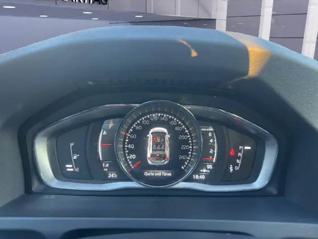 Volvo V60 2.0 T4 Summum