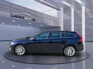 Volvo V60 2.0 T4 Summum