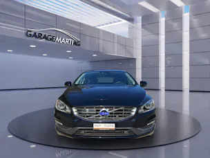 Volvo V60 2.0 T4 Summum