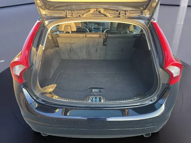 Volvo V60 2.0 T4 Summum