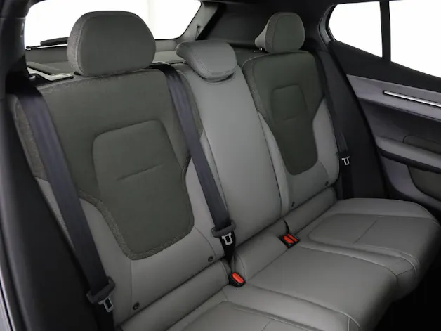 Volvo EX30 CC Cross Country E60 Twin Performance AWD