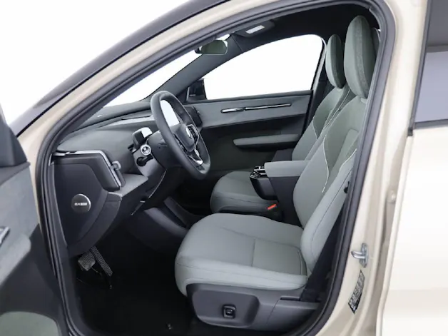 Volvo EX30 CC Cross Country E60 Twin Performance AWD