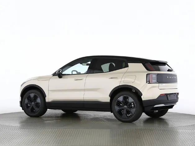 Volvo EX30 CC Cross Country E60 Twin Performance AWD