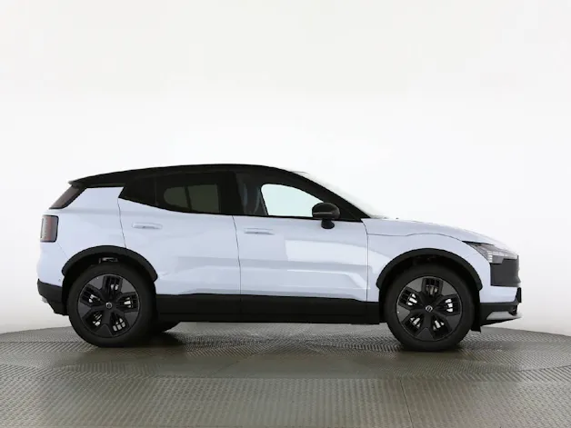 Volvo EX30 CC Cross Country E60 Twin Performance AWD