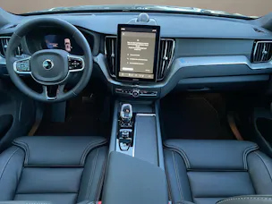 Volvo XC60 2.0 B5 MH Black Edition AWD