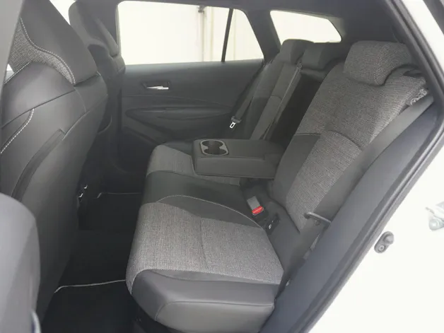 Toyota Corolla Touring Sports 2.0 HSD Swiss Edition