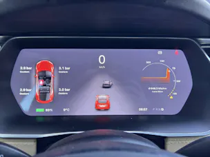 Tesla Model S 90 D