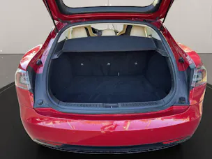 Tesla Model S 90 D