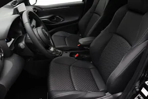 Toyota Yaris 1.5 VVT-i HSD Premium