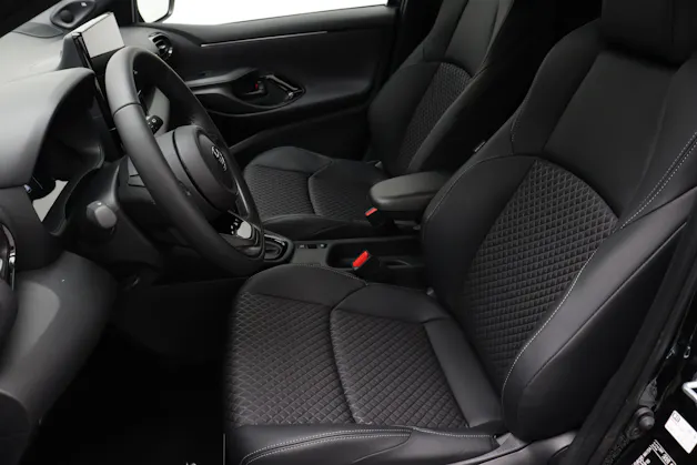 Toyota Yaris 1.5 VVT-i HSD Premium