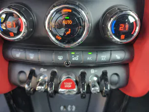 Mini F56 2.0i Cooper S