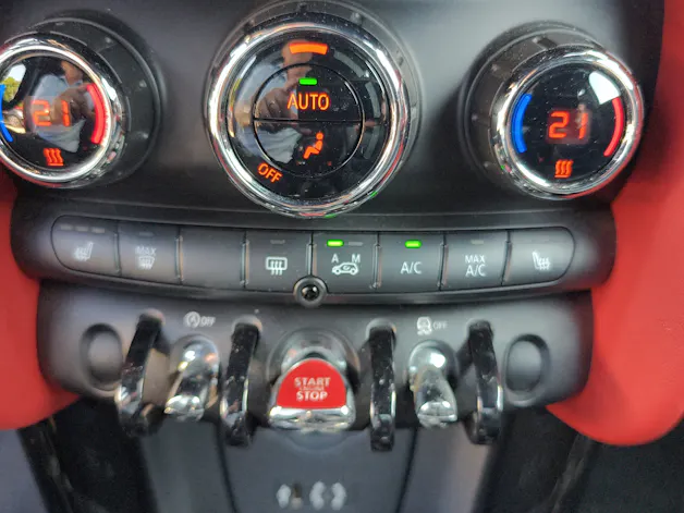 Mini F56 2.0i Cooper S
