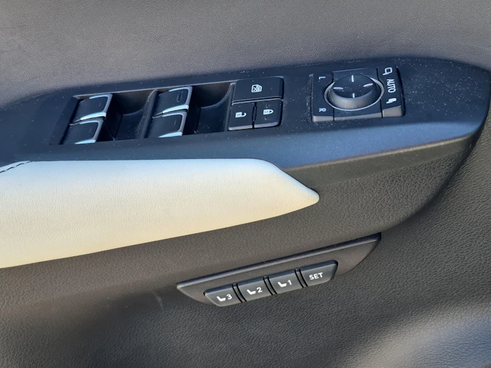 immagine del veicolo LEXUS NX