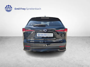 immagine del veicolo LEXUS NX 300h F-Sport / ab 3,99% Leasing bei Abschluss einer Protect Autoversicherung