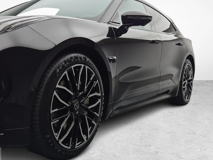 Fahrzeugbild ZEEKR 001