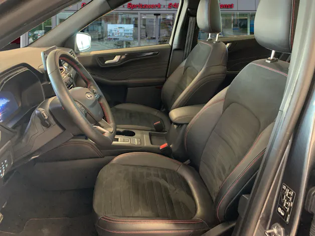 Ford Kuga 2.5 Plug-in Hybrid ST-Line X