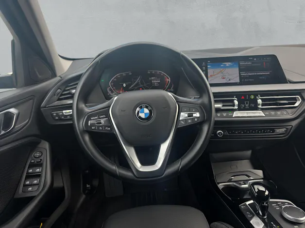 BMW 118i Sport Line Steptronic F40 (CH)