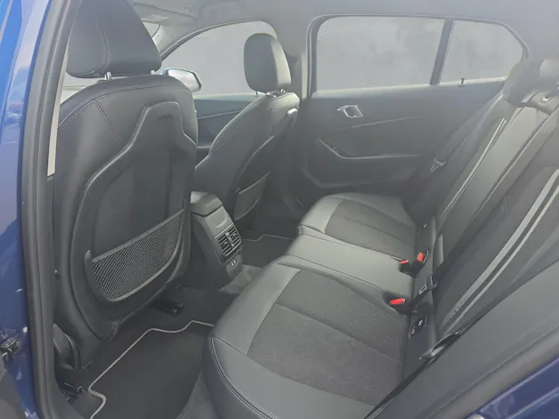 BMW 118i Sport Line Steptronic F40 (CH)