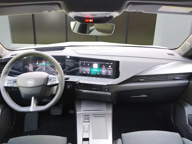 Opel Astra-e Sports Tourer Ultimate