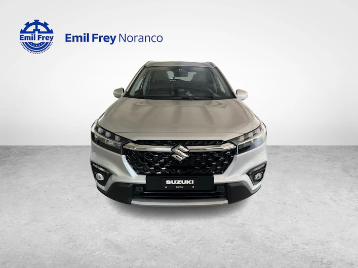 Fahrzeugbild SUZUKI S-CROSS