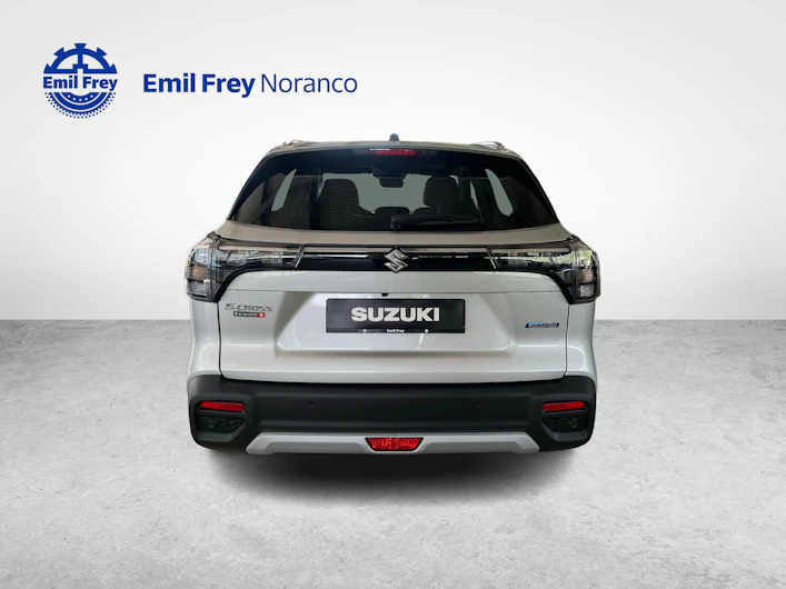 Fahrzeugbild SUZUKI S-CROSS