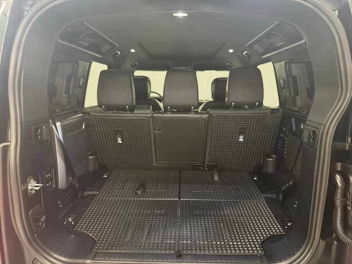 image du véhicule LAND ROVER DEFENDER