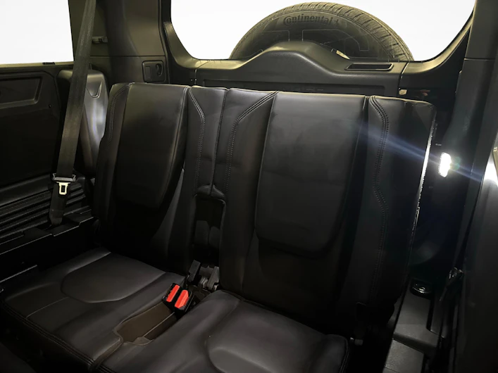 image du véhicule LAND ROVER DEFENDER
