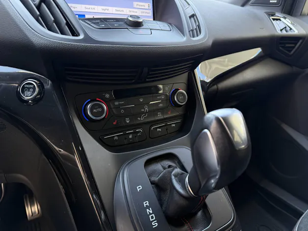 Ford Kuga 2.0 TDCi 150 ST-Line FPS