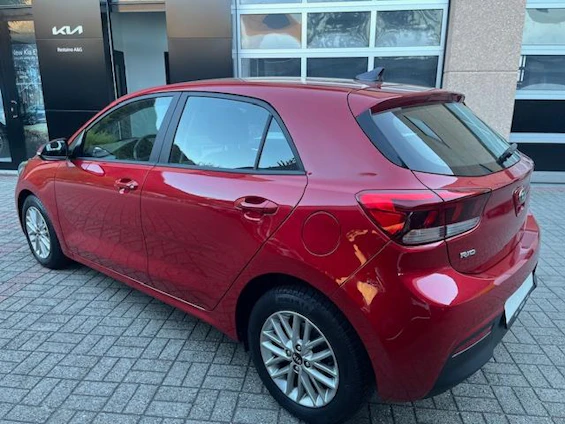Fahrzeugbild 2 Fahrzeugbild 2