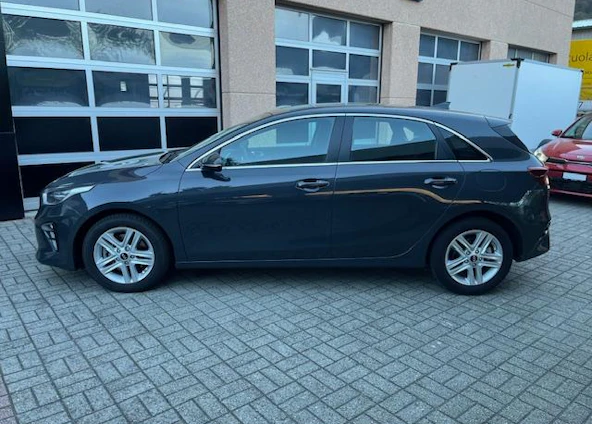 immagine del veicolo 6 immagine del veicolo 6