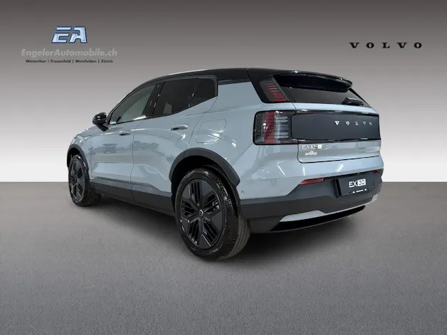 Volvo EX30 CC E60 Twin Performance AWD