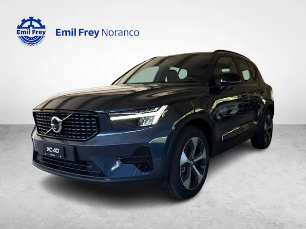 Volvo XC40 2.0 B3 MH Plus Dark