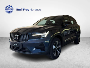 image du véhicule VOLVO XC40 2.0 B3 MH Plus Dark