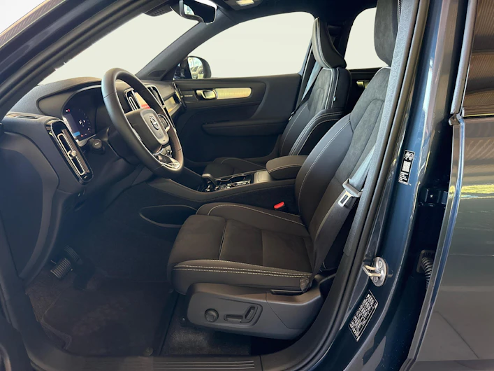 image du véhicule VOLVO XC40
