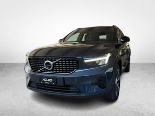Volvo XC40 2.0 B3 MH Plus Dark