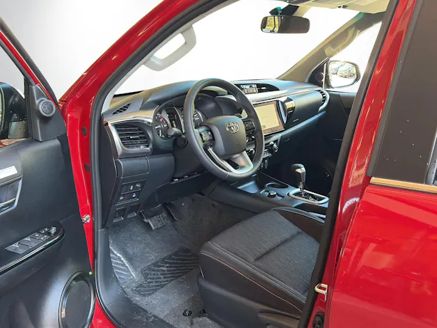 Toyota Hilux Double Cab.-Pick-up 2.8 D-4D MHEV 204 Style