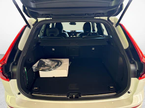 immagine del veicolo VOLVO XC60 2.0 T6 TE Black Edition eAWD
