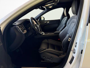 https://vehicle.imgix.net/4264603/24d16057-fd45-4d7e-aaf4-b471bbef0d71.jpg